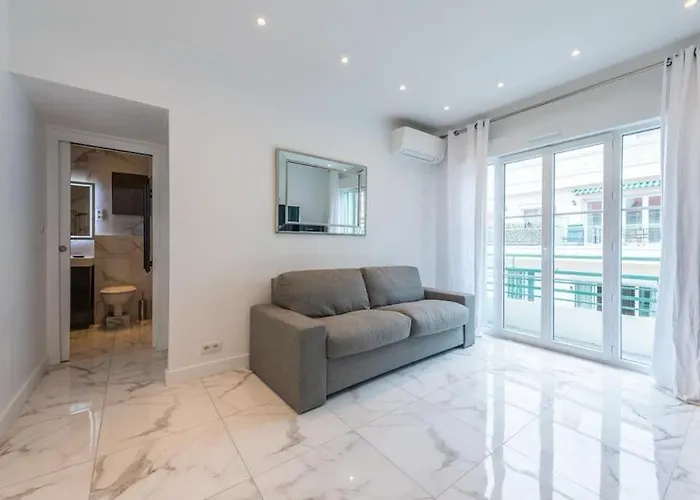 Apartment Louis Gallet Centre Juan Les Pins 50m Des Plages Antibes